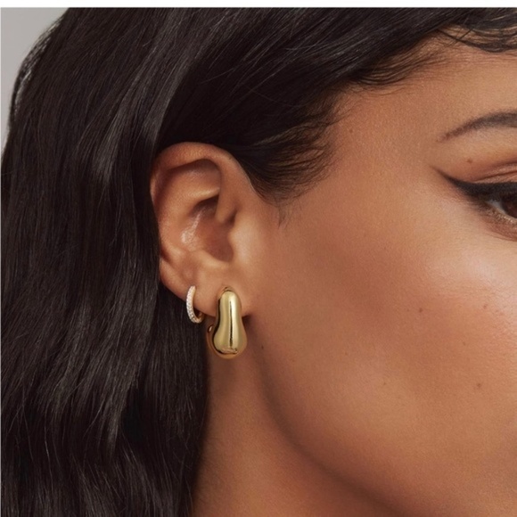 GOLD 14k Gold Plated Chunky Square Earrings - Picture 4 of 5